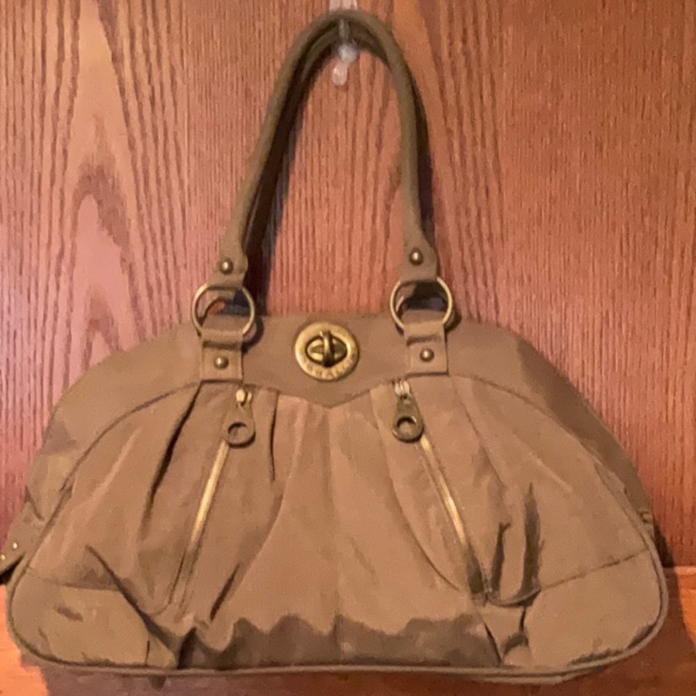 Baggallini hand bag